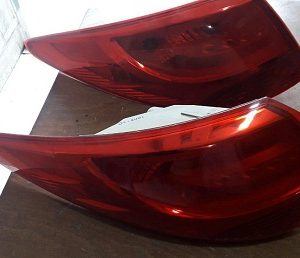 چراغ خطر چپ هیوندای توسان 2011